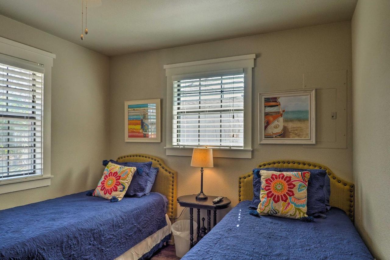 Cozy Home Blocks To Georgetown Square And Su! Екстериор снимка